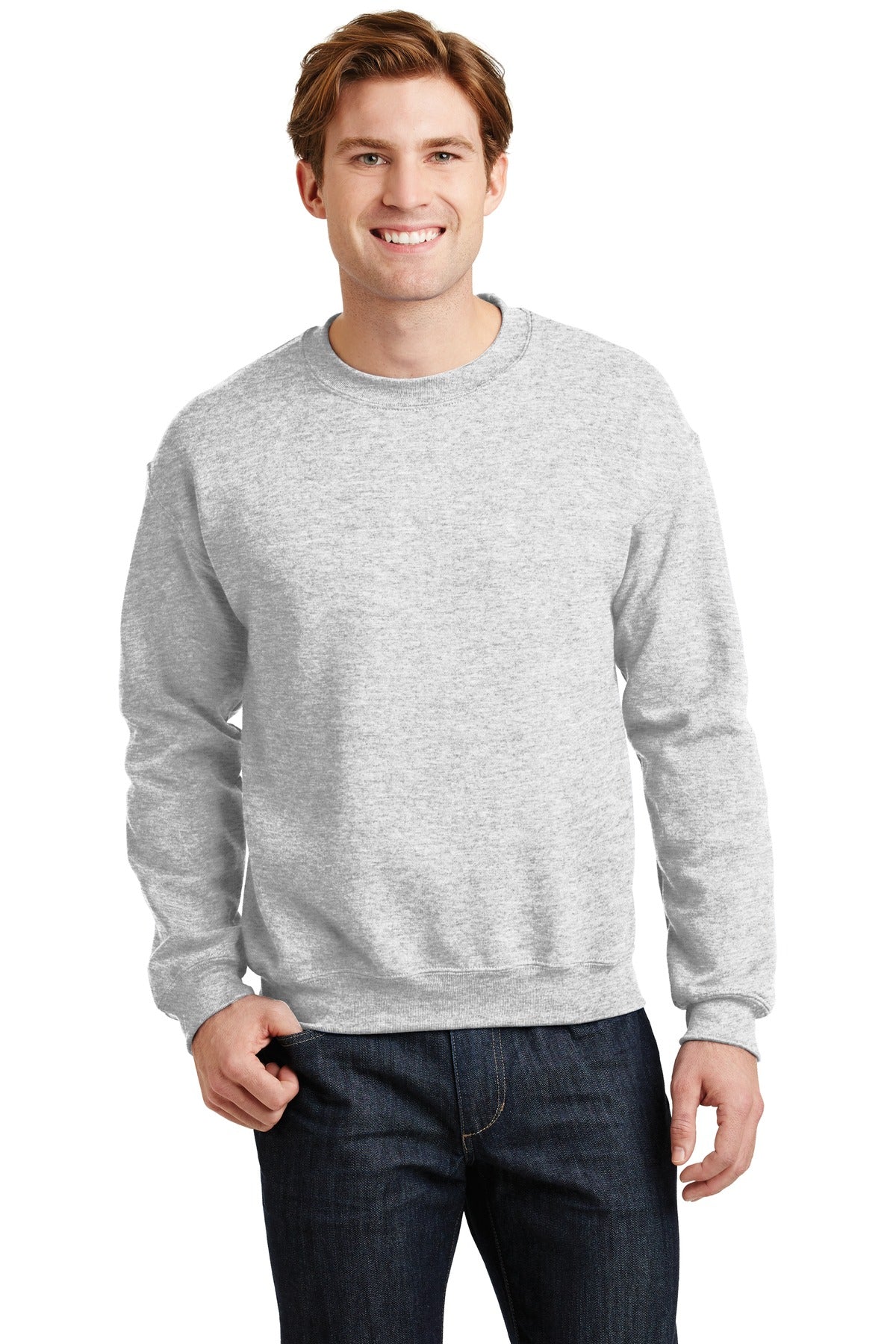 Gildan - Heavy Blend Crewneck Sweatshirt. 18000