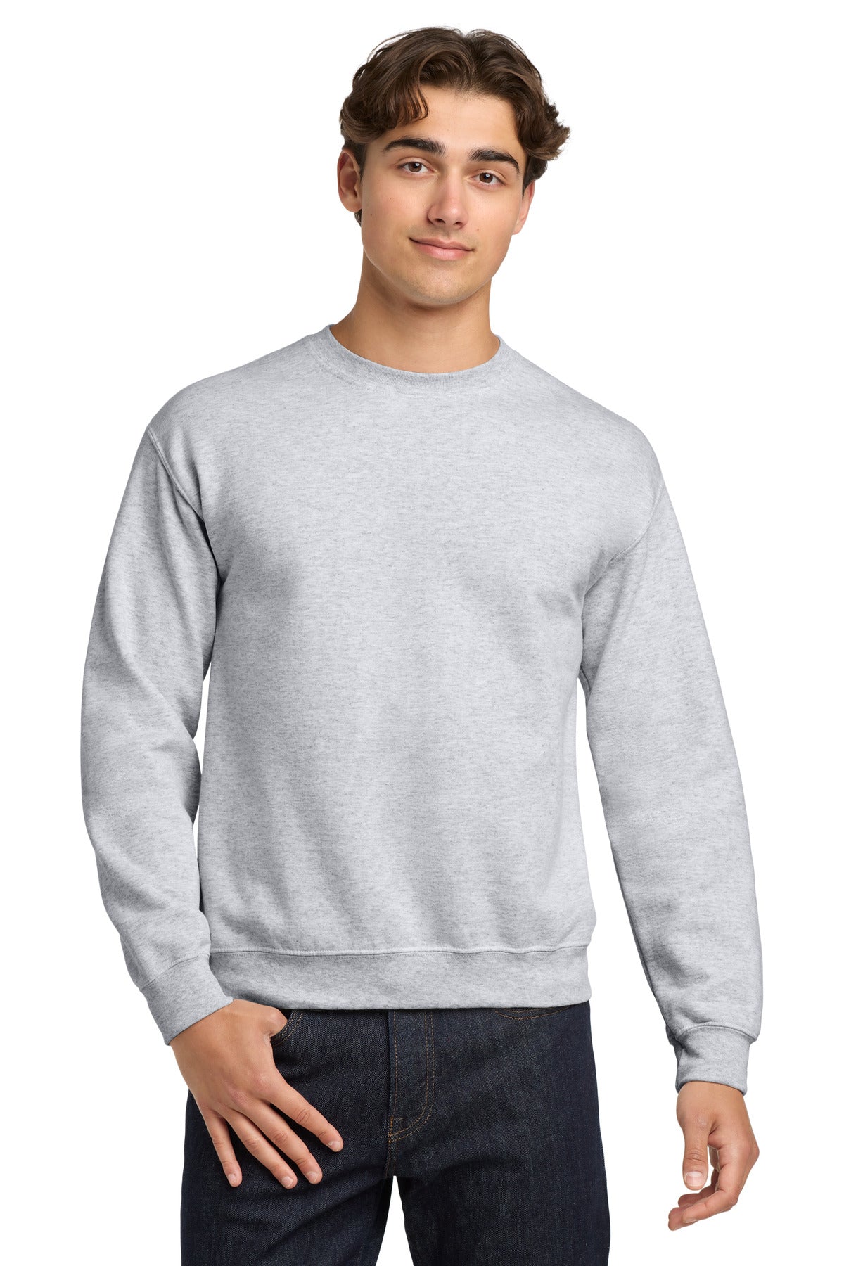Gildan   Heavy Blend Crewneck Sweatshirt.  18000