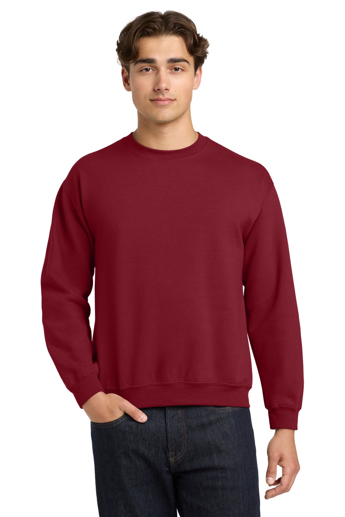 Gildan   Heavy Blend Crewneck Sweatshirt.  18000