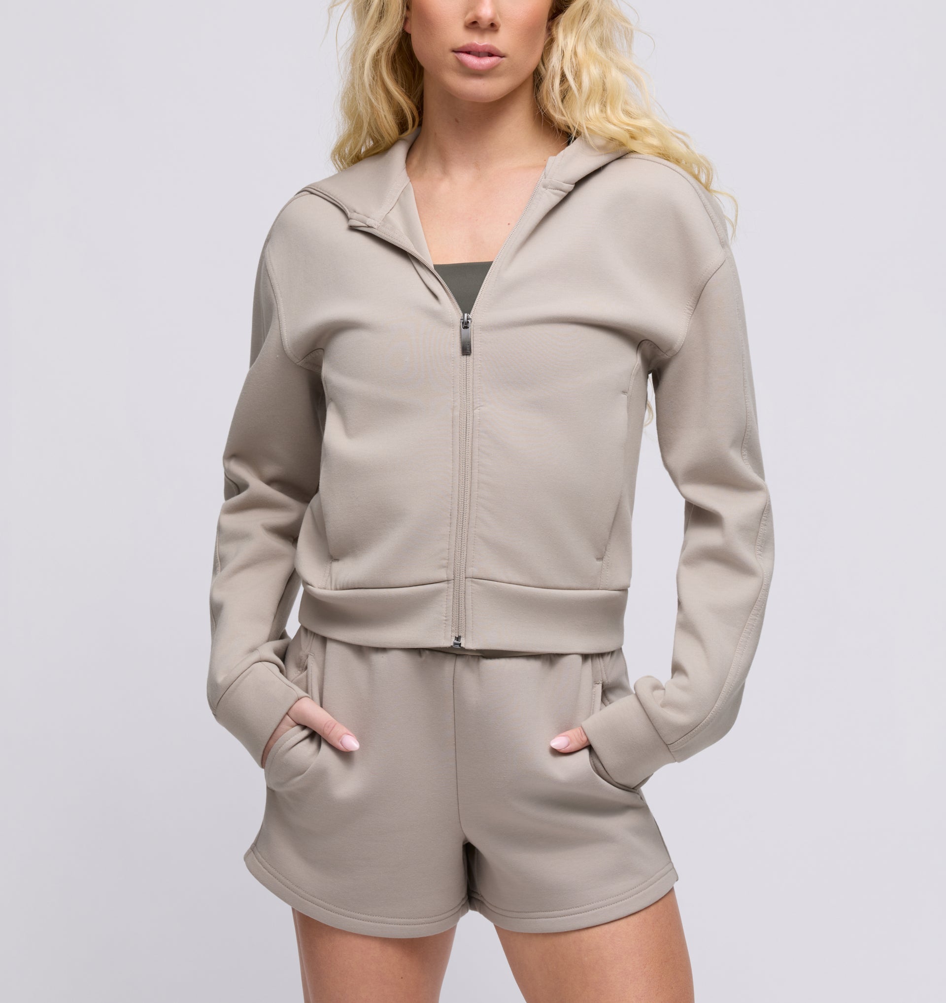 UNRL Essence Full-Zip Hoodie â€“ Pebble