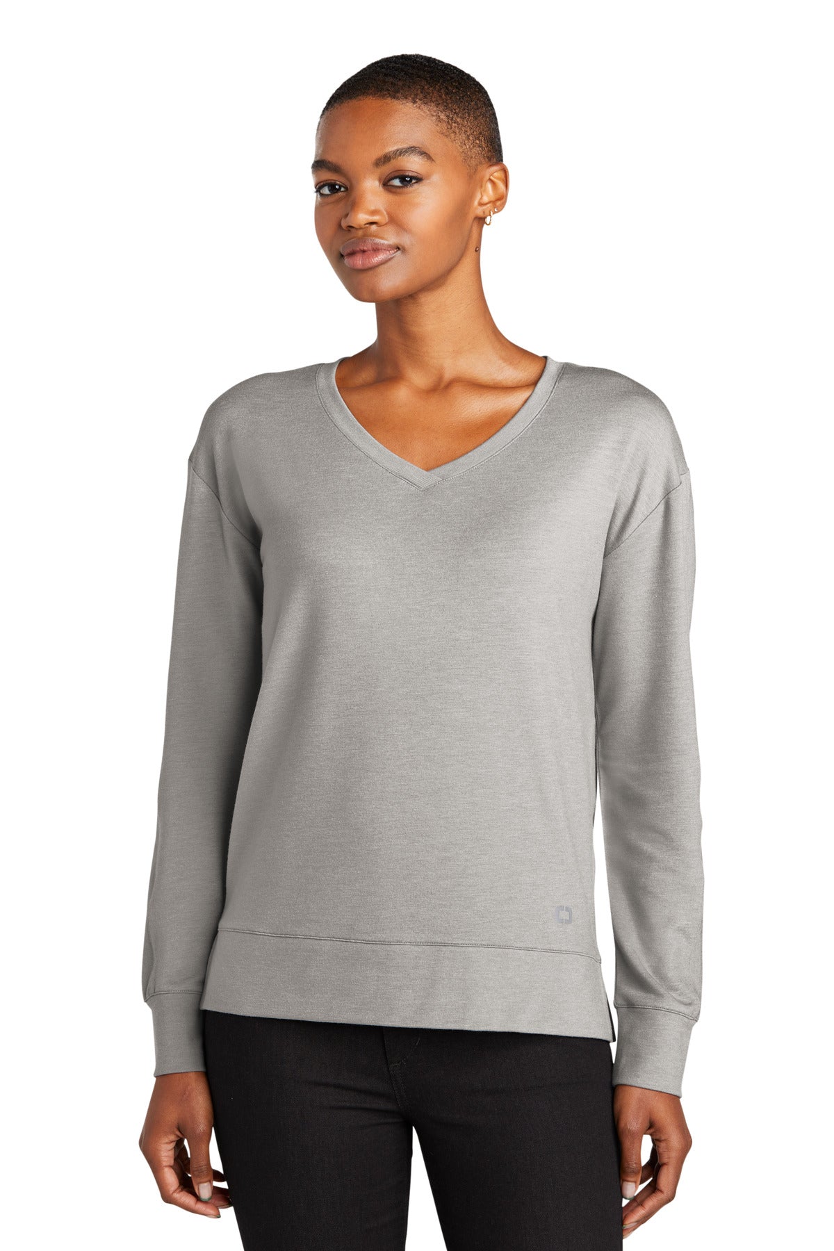OGIO   Women's Luuma Flex Long Sleeve V-Neck LOG825