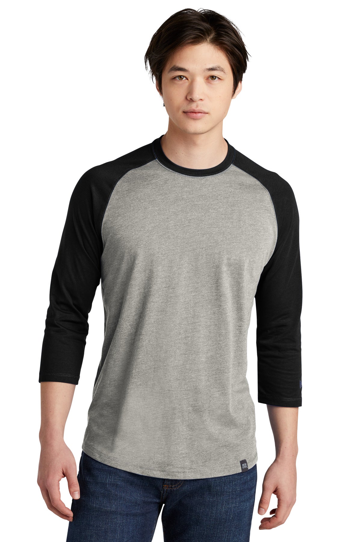 New Era    Heritage Blend 3/4-Sleeve Baseball Raglan Tee. NEA104