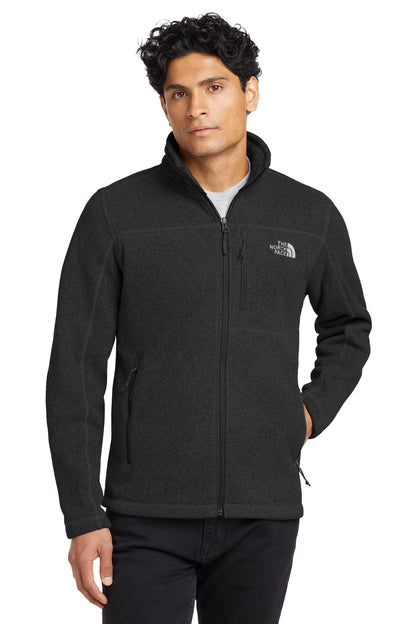 The North Face    Sweater Fleece Jacket. NF0A3LH7